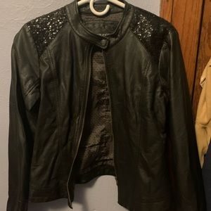 Women’s leather jacket